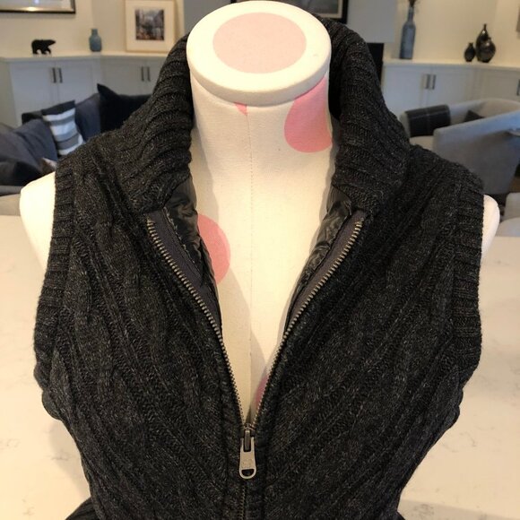 Eddie Bauer Seattle Full Zip Cable Knit Wool Blend Insulated Vest Charcoal Sz M - Picture 6 of 12
